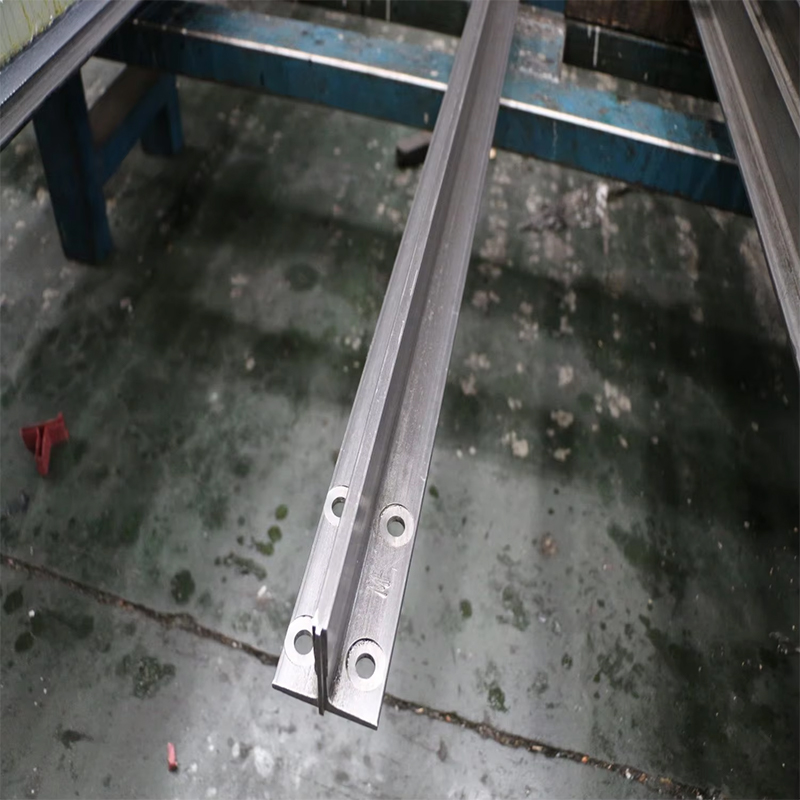 Páirteanna & Gabhálais Elevator VTSP106 OEM Elevator Guide Iarnród Múnla NV Cruach Dhosmálta le Dromchla Smooth Barántas 1 Bliana